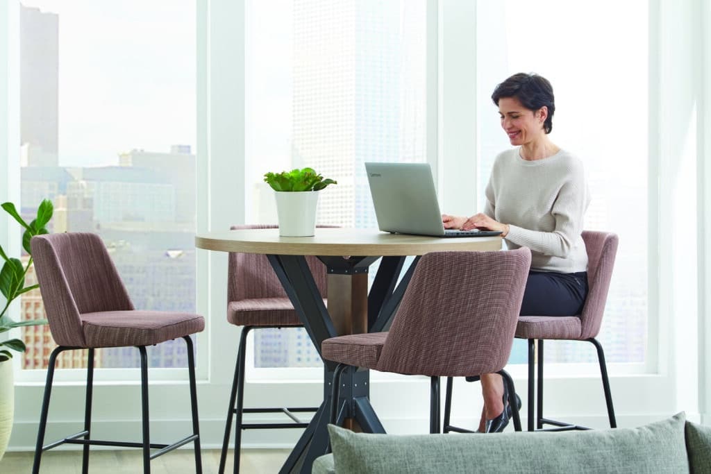 Chair Lounge & Table Corporate